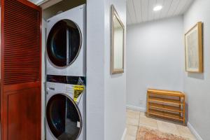 Big Island Lunapule Condos 104 by Coldwell Banker Island Vacations