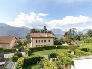 KG Lierna Lake View