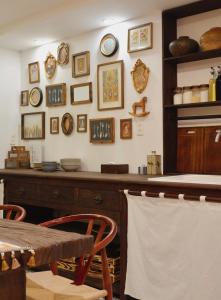 The Rustic Home - Room 2