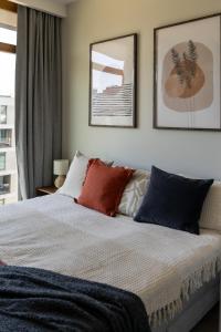 Warsaw Prestige Suites - 86m2, Two-Level Loft, Parking - by Rentujemy