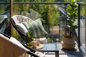 Warsaw Prestige Suites - 86m2, Two-Level Loft, Parking - by Rentujemy