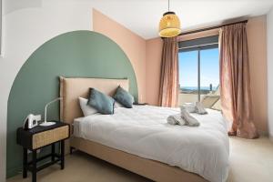 Chic and stunning views on amazing terrace RDR484