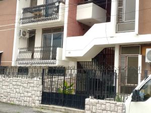 Apartment Comfortable in Urdesa