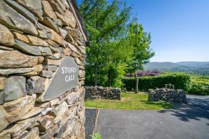 Stoney Calf - Gorgeous Cottage on a working farm