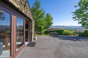 Stoney Calf - Gorgeous Cottage on a working farm