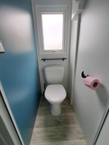 Campings Camping Sainte Mere Eglise : photos des chambres