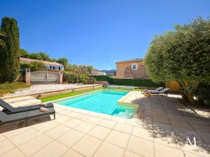 Maisons de vacances Maison au Castellet avec piscine : photos des chambres
