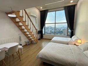 Hongdae Paradise Cityview