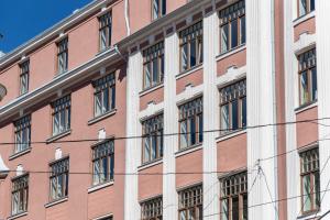 Studio with Great Old Town Location