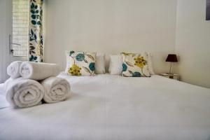 Special 2 Bedroom Home in White Cross