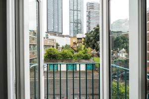 2BD Stylish Home wt Grand Piano Central London