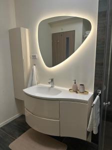 Sea View Luxury Apartament