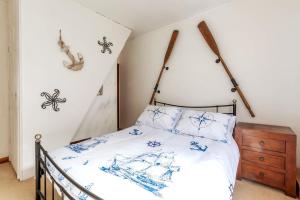 Stylish 2BD Family Hideaway in Dover