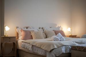 The Royal Hlavna Balcony Apartment Parking