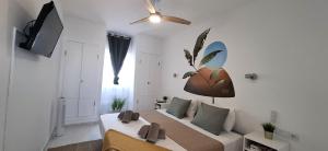 Alby House Pool View