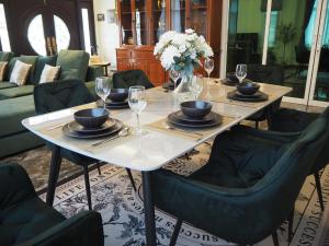 บ้านสไตล์รวมสมัย ในเมืองเชียงใหม่ ใกล้สนามบิน