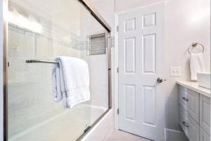 3mins2Beach, Pool, FencedYard, Bikes, Patio, Office