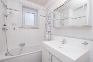 LECOMTE - Atlantic view 129