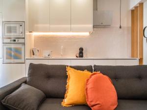 Akicity Campolide Wood