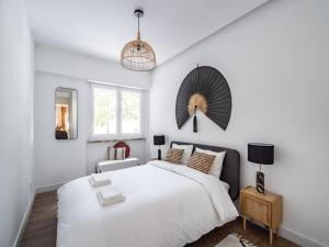 Akicity Campolide Wood