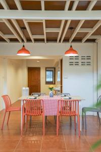 Cozy Townhouse near Thapae Gate. Walk to Old City