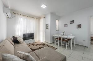 Cozy Apartment Durres