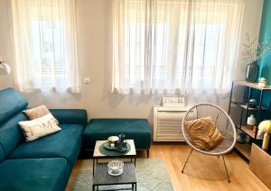 Cozy apartment on top location with private parking