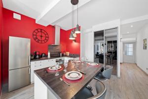 Appartements Le Beau Carnot - Appartement en Hypercentre de Beaune : photos des chambres
