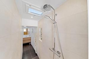 Appartements Le Beau Carnot - Appartement en Hypercentre de Beaune : photos des chambres