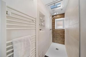 Appartements Le Beau Carnot - Appartement en Hypercentre de Beaune : photos des chambres