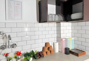 The First Floor I Top Rated Boutique Homestay I Near Lekhraj Metro Lucknow