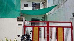 Guest House with 1 room with kitchen counter