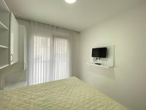 Apartment One Step From The Sea Becici