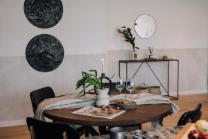 Ade - 2 bedrooms and parking in Alcântara