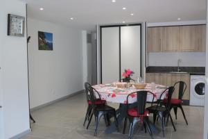 8-guest apartment in Albiez with large balcony