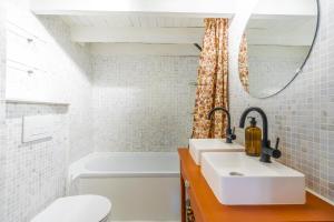 Appartements Proche Chateau Appartement Calme & Familiale : photos des chambres