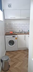 Uxbridge Studio Flat