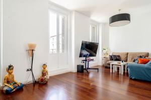 Two Artists in Chueca - Luxury BR with En-suite Bath