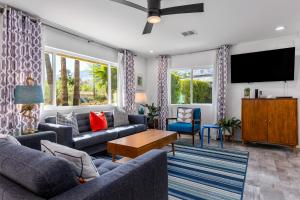 Modern Ranch Heaven by ACME House Company