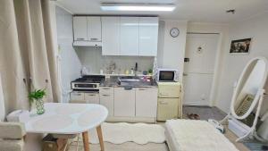 Arti stay #B1- 1rooms - Sillim, Bongcheon Station - 2 people