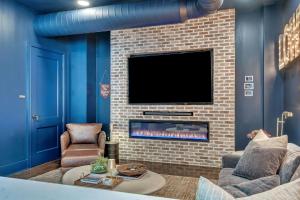 Nashville Lower Broadway Suite 4BR by Maddox Hotel