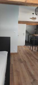 Appartements Alpine Stay Studio mansarde Chorrier Berriat Clinique Mutualiste : photos des chambres