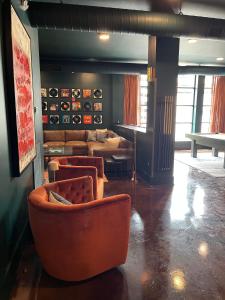 Nashville Studio B Suite 4BR by Maddox Hotel