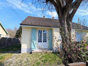 Maisons de vacances Gite au bord de la Creuse avec parking prive a Ceaulmont - FR-1-591-736 : photos des chambres