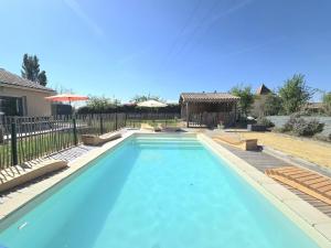 Maisons de vacances Maison perigourdine avec piscine privative, internet et animaux acceptes - FR-1-616-476 : photos des chambres