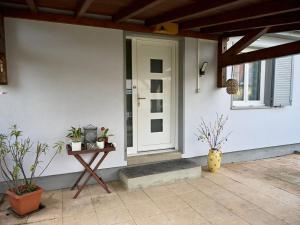 Maisons de vacances Gite Charmant avec Terrasse Privee et Parking a Zellenberg - FR-1-744-44 : photos des chambres