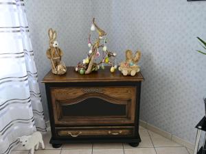 Maisons de vacances Gite Charmant avec Terrasse Privee et Parking a Zellenberg - FR-1-744-44 : photos des chambres