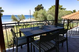 Family House by the Sea