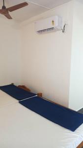 Candle wood Beach Stay