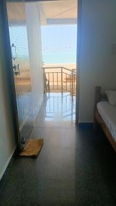 Candle wood Beach Stay